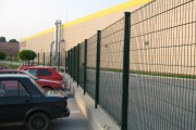 Klasicna panelna ograda RS sa R FIT stubovima  - Vektor Nis
